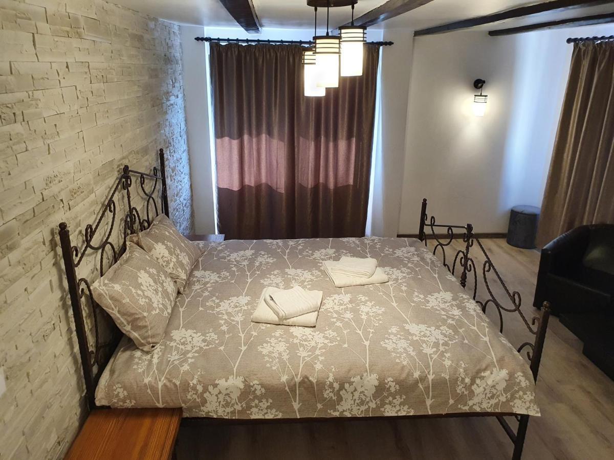 Rooms Poienita สลานิก-มอลโดวา ภายนอก รูปภาพ